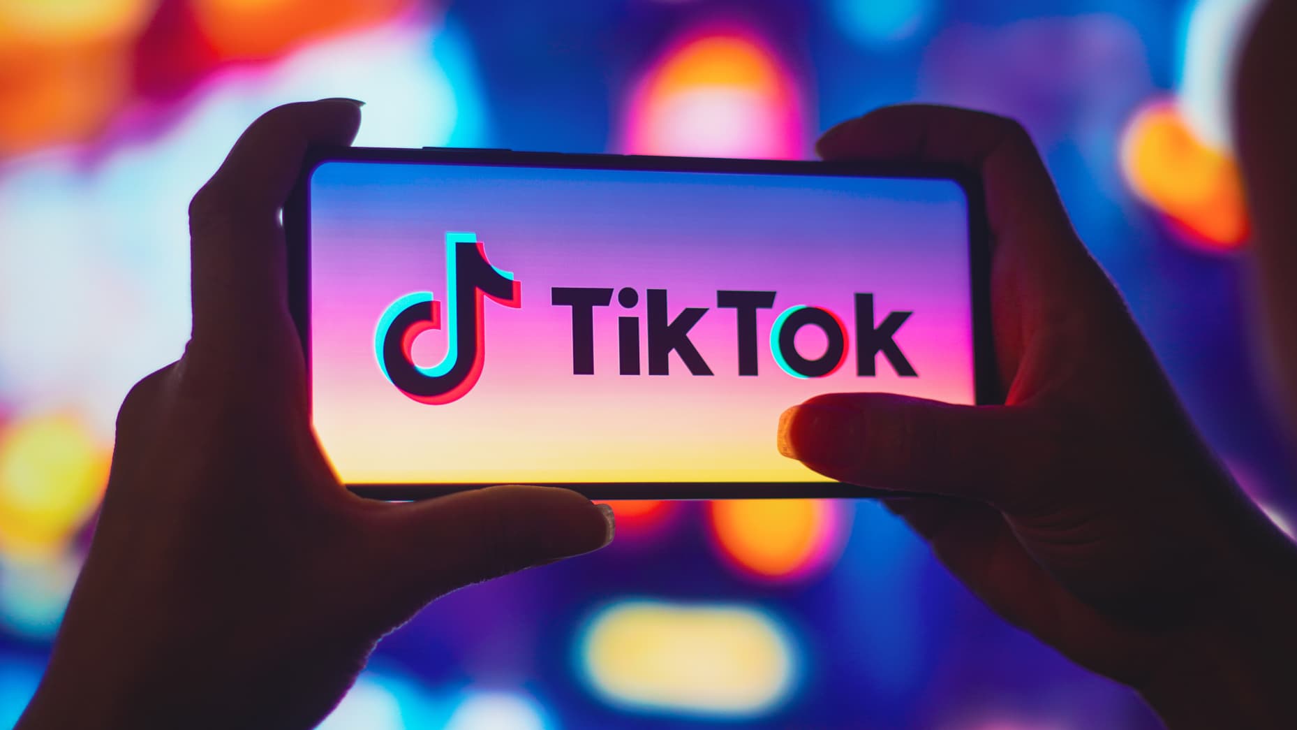  Cá Nhân Hóa Nội Dung Với TikTok AI