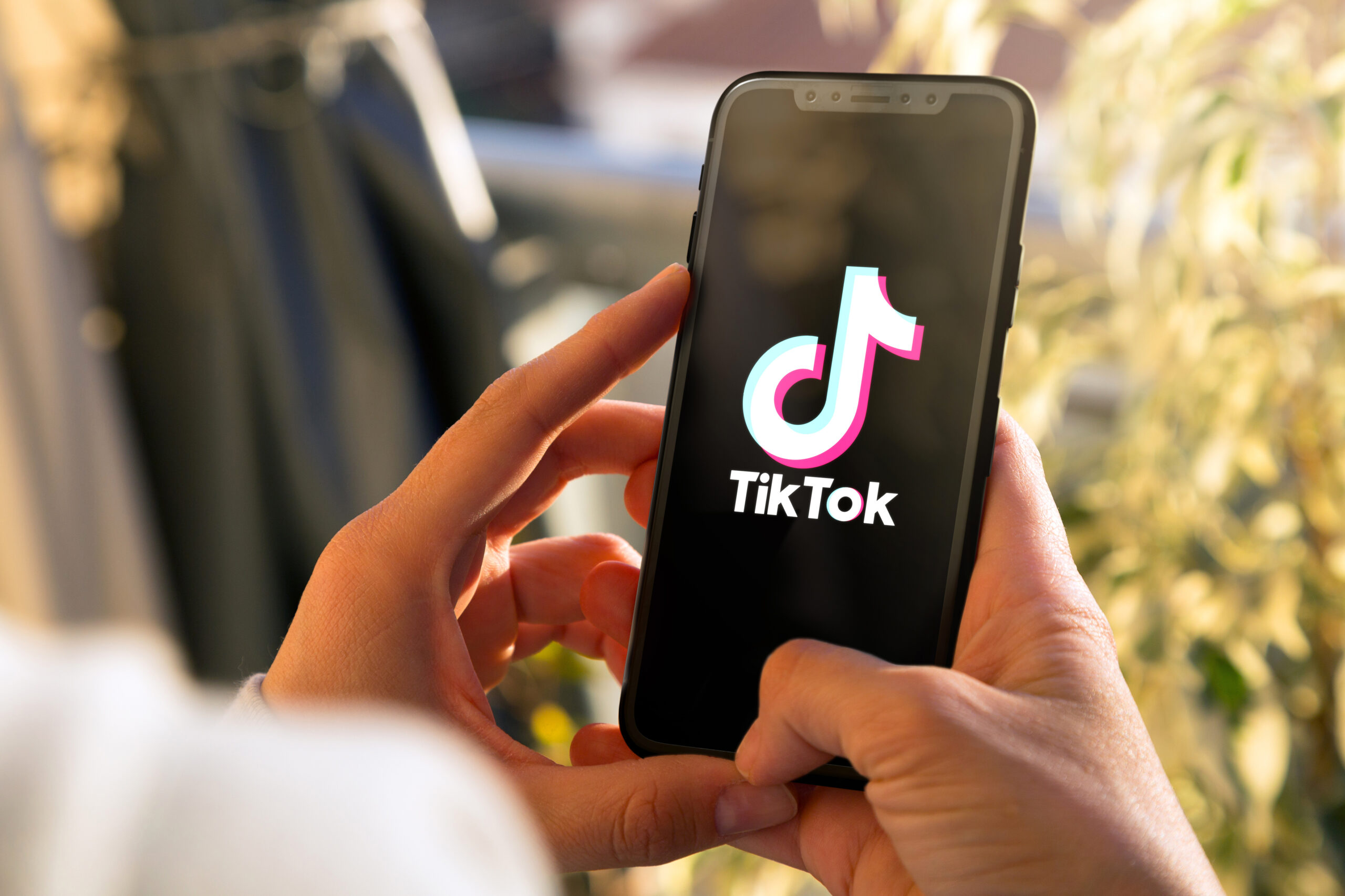 Các Lĩnh Vực Đang Thành Công Với TikTok Marketing