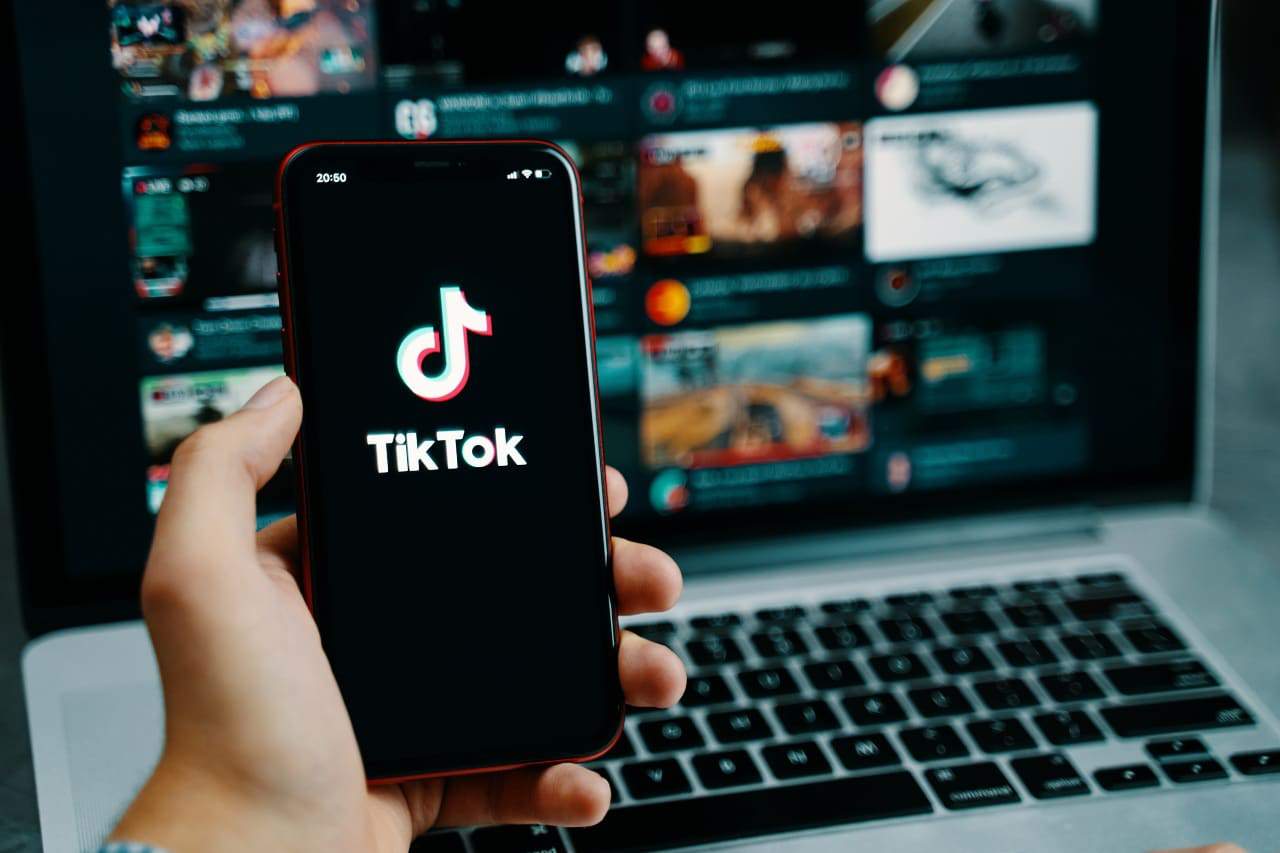 Lên ý tưởng cho video tiktok